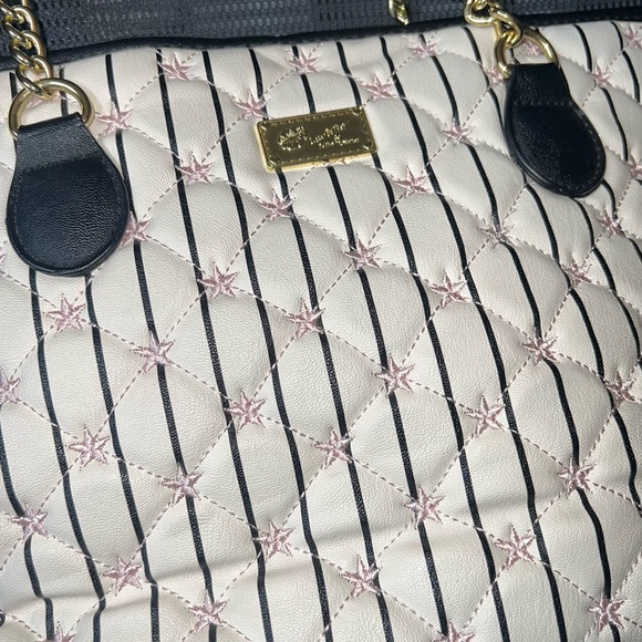 Betsey Johnson stars & stripes bag - Picture 9 of 10